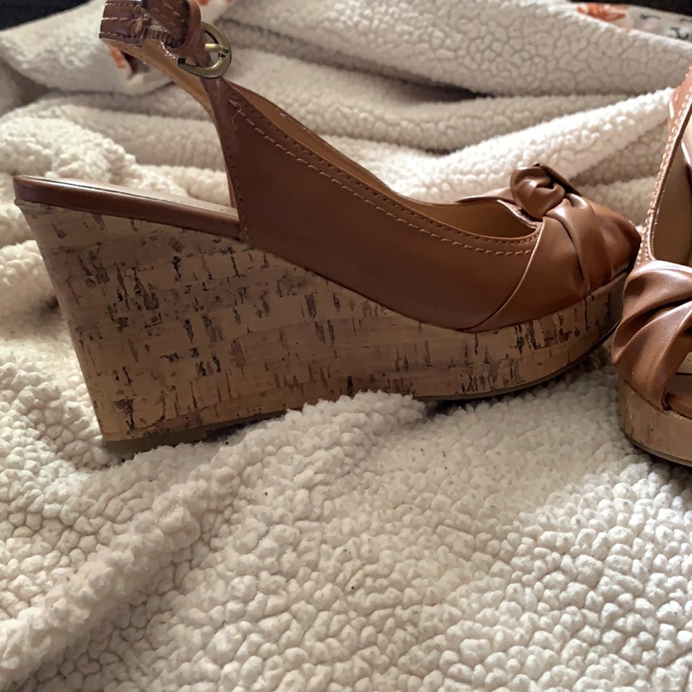 Apt 9 Wedges NWOT